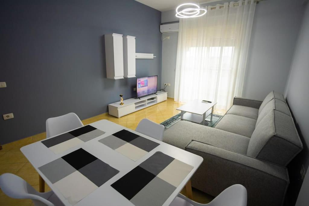 Apartment In Vlore Kejvi 外观 照片